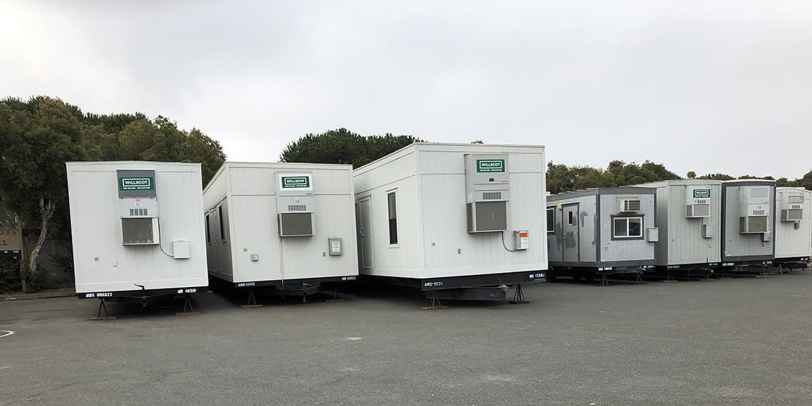 a line of mobile and modular offices at WillScot San Francisco, CA location